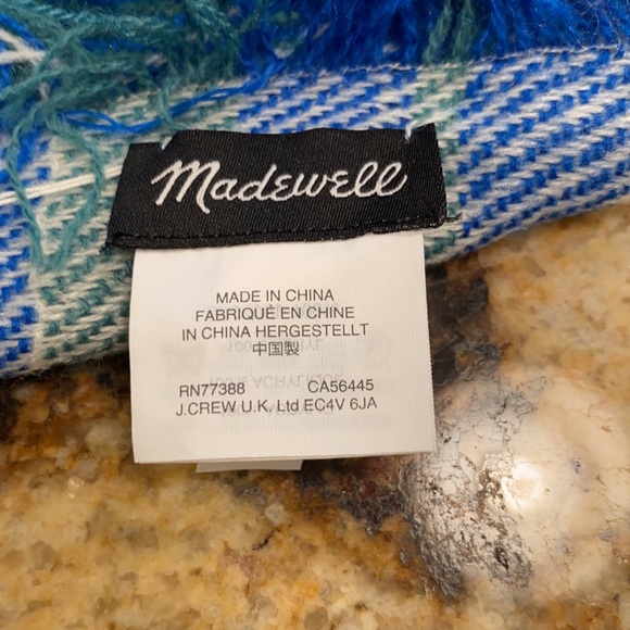 Madewell Noble Blue Plaid Blanket Scarf - Picture 2 of 3